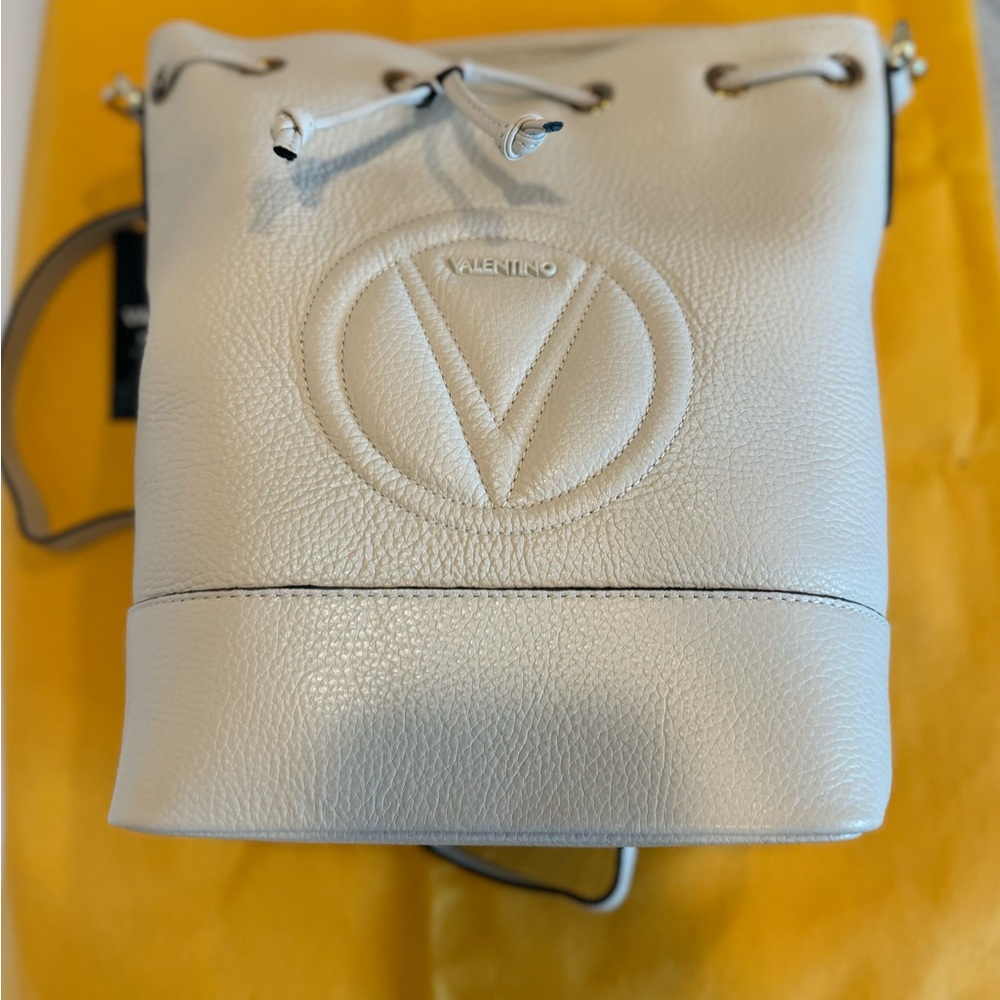 VALENTINO BY MARIO VALENTINO
Jacotte Leather Bucket Bag